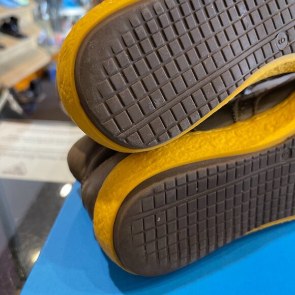 JOHN FLUEVOG FLYVOGS "WYNN" - OLIVE & YELLOW - MENS 9 or WOMENS 11 - Picture 5 of 5